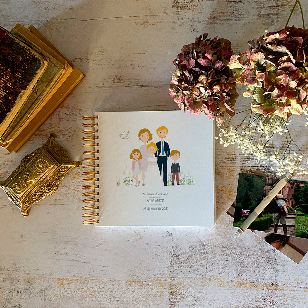 album-libro-firmas-diario-personalizado-familia-recortada.jpg?v=1669723189